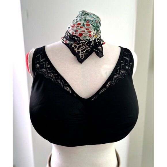 PLUS SIZE 42F NEW Swimsuits For All Bikini Top Black Lace Style Accents - Picture 10 of 10